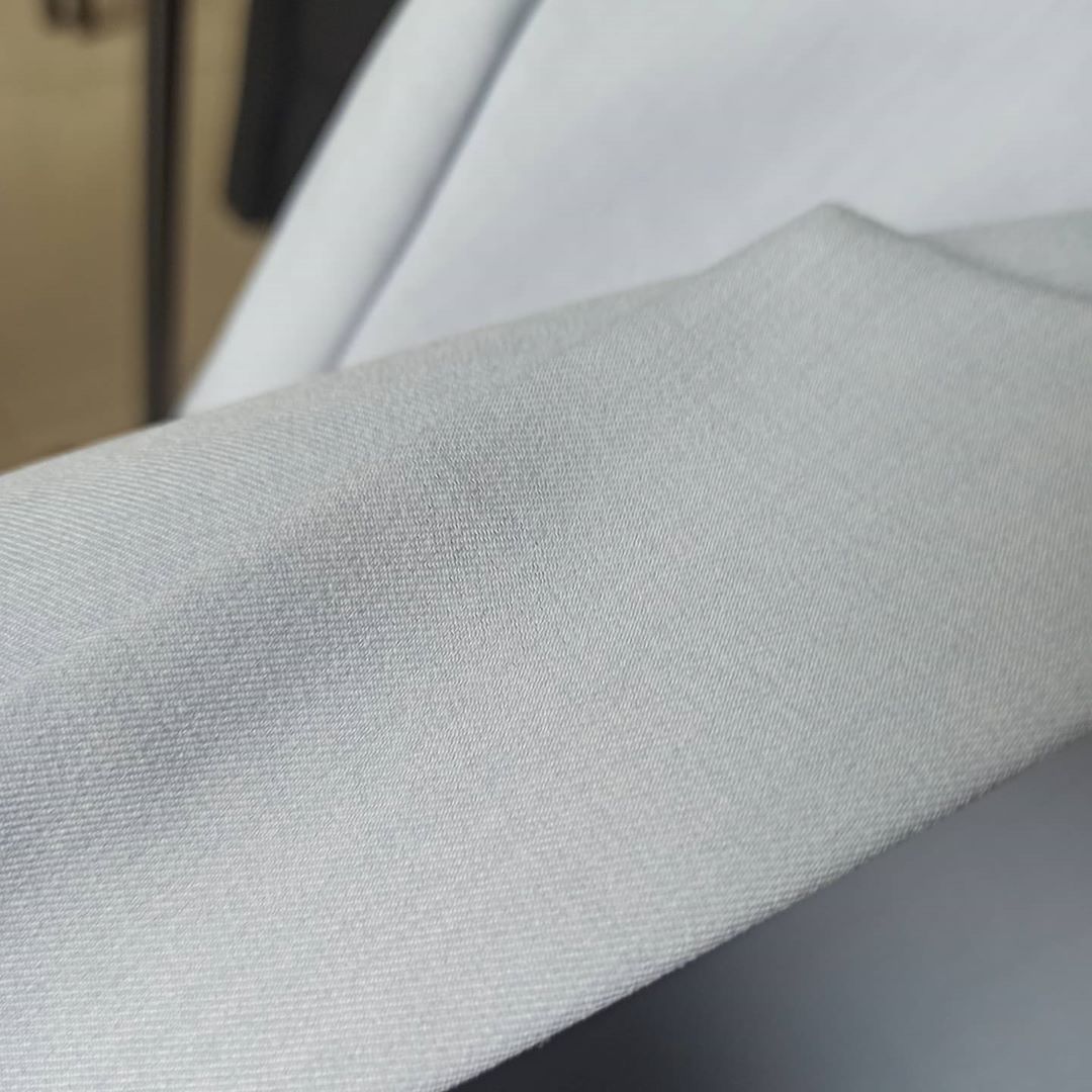 sewa jas warna light cream zoom in